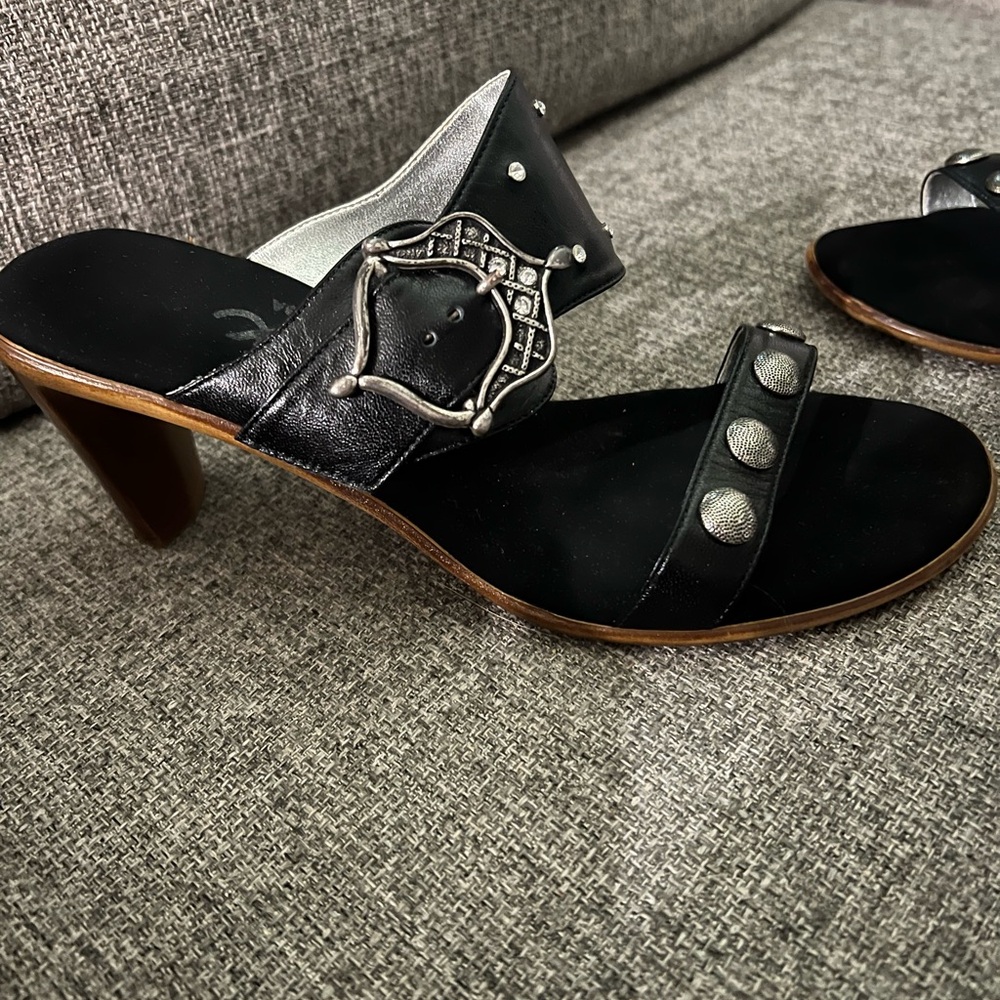 Black Onex Womans Heels
